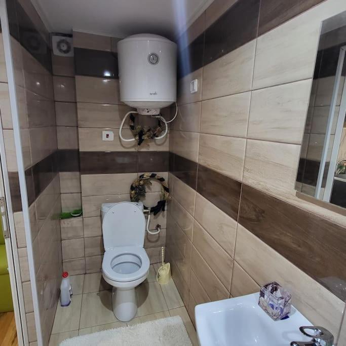 стела 2 Daire